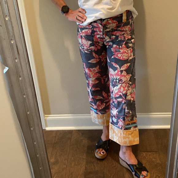 Oilily Adorable Crop Flare Pants - Picture 12 of 13